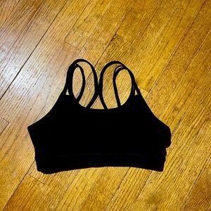 Gaian sports bra size medium like new